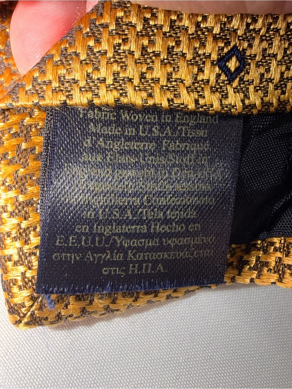 Brooks Brothers Mens Silk Tie Gold Blue Made in USA New York English Fabric